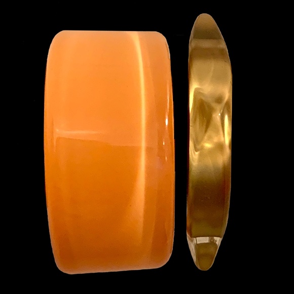 Vintage Lucite Bangle Bracelets x2! Orange + Gold - Picture 4 of 14
